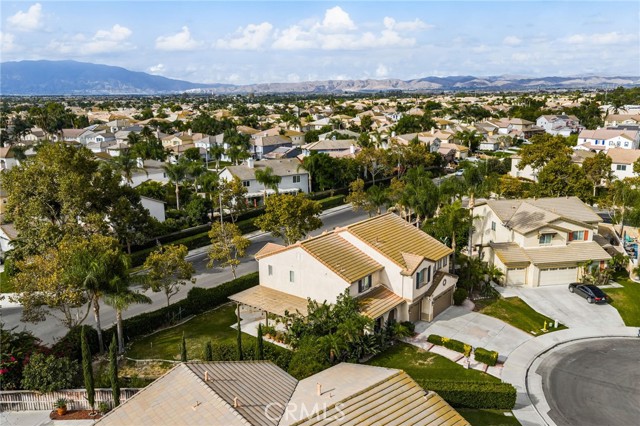 14037 Hollywood Avenue, Eastvale CA: https://media.crmls.org/medias/aacbdf0b-fb85-423b-8113-282c4fc7052b.jpg