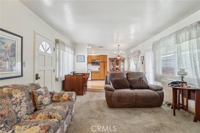 Detail Gallery Image 7 of 23 For 1862 Grier St, Pomona,  CA 91766 - 3 Beds | 1 Baths