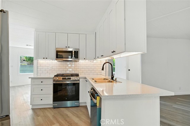 1001 W Lambert Road, La Habra CA: https://media.crmls.org/medias/aacd1059-6f29-4aea-b56f-530ce6bfe2bf.jpg