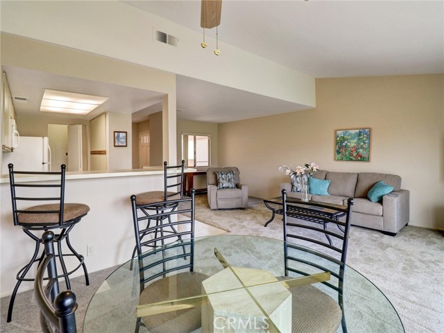 78209 Indigo Drive, La Quinta CA: https://media.crmls.org/medias/aacd1aa1-cdb2-482b-a11f-e40f5a8db6d5.jpg
