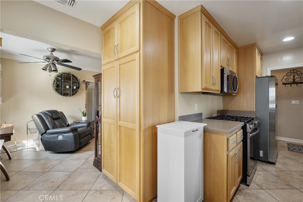 MLS #CV25201186 image #15