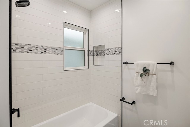 Detail Gallery Image 16 of 27 For 18017 Glenburn Ave, Torrance,  CA 90504 - 3 Beds | 2 Baths