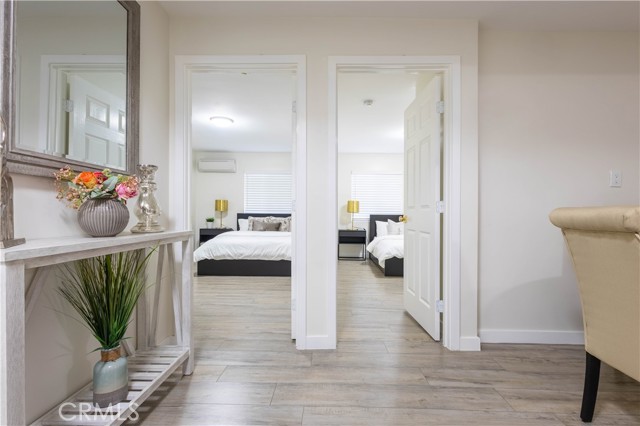 3720 S St Andrews Place, Los Angeles CA: https://media.crmls.org/medias/aad01592-5db4-4dd9-a46b-59b8fceda06c.jpg
