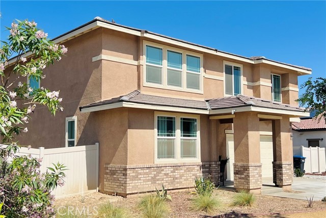 45617 6th E Street, Lancaster CA: https://media.crmls.org/medias/aad112b5-3818-4e36-b14e-ea7e12e650c4.jpg