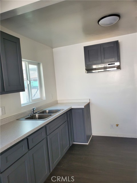 Detail Gallery Image 4 of 11 For 837 W W Gage Ave, Los Angeles,  CA 90044 - – Beds | – Baths