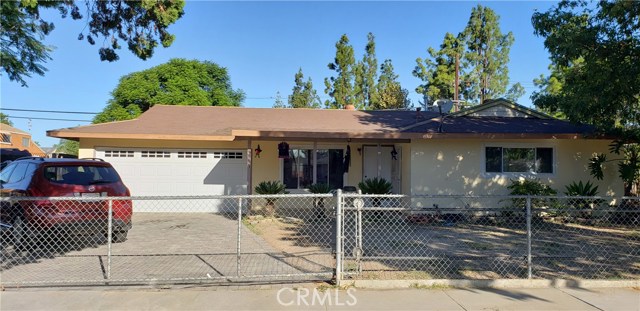 8989 Pembroke Ave, Riverside, CA 92503