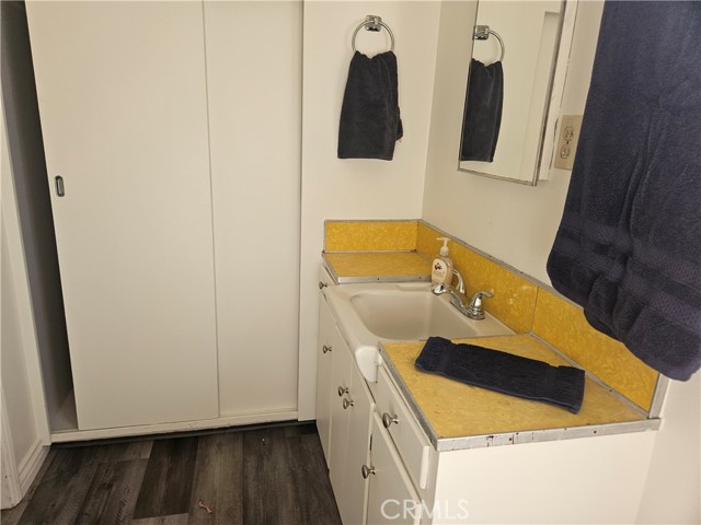 Image 4 of 6 For 3503 Fidler  