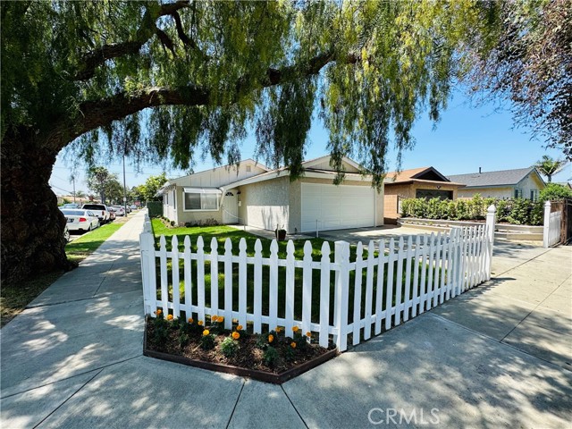 Image 2 for 100 W Louise St, Long Beach, CA 90805