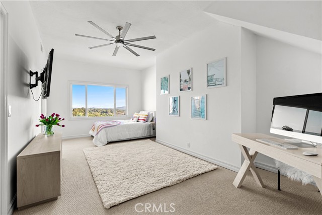 Image 13 of 24 For 25712 Highplains Terrace