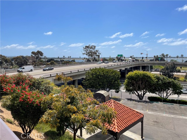 Detail Gallery Image 23 of 29 For 2522 Clairemont Dr #203,  San Diego,  CA 92117 - 2 Beds | 2 Baths