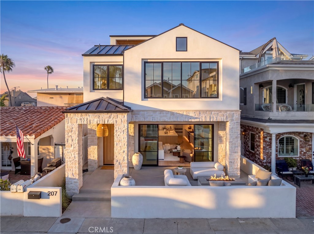 207 43rd Street