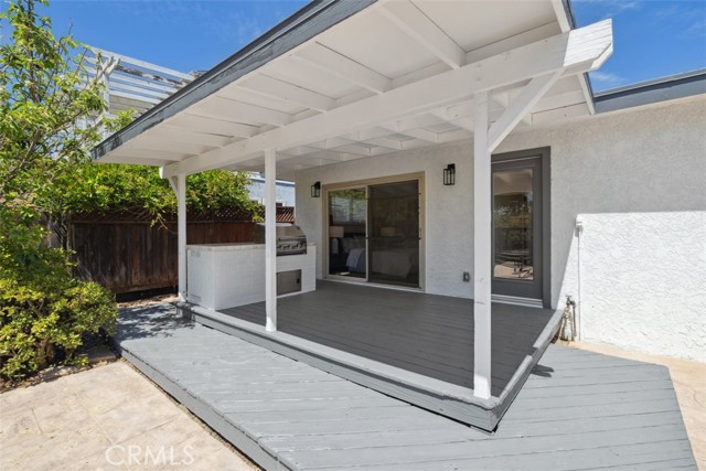 311 Prospect Street, Oak View CA: https://media.crmls.org/medias/aad86470-6fca-461d-abcb-1990eda9d344.jpg