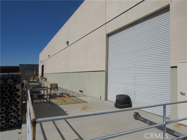 12855 Production Place, Victorville, California 92395, ,Commercial Lease,For Rent,12855 Production Place,CRHD24140262