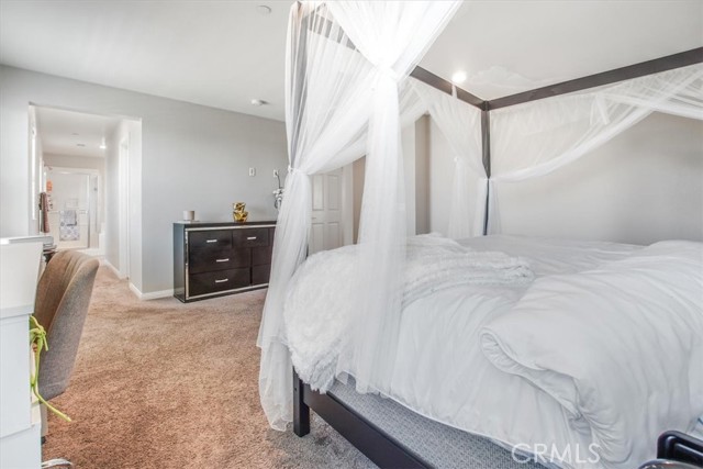 5532 Bertini Way, Fontana CA: https://media.crmls.org/medias/aad9f332-dc7d-4c0f-92e4-ce46c29ba157.jpg