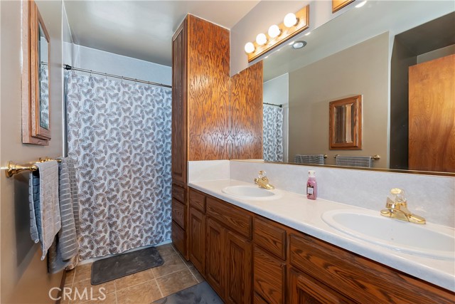 1255 E 25th Street, San Bernardino CA: https://media.crmls.org/medias/aada750f-e7d2-4e76-8a2e-84b2ab11b795.jpg