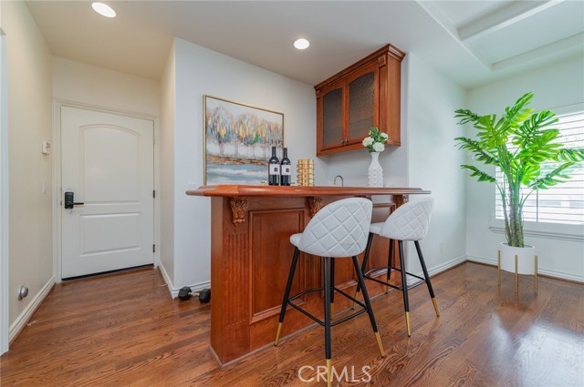 2479 Cliff Road, Upland CA: https://media.crmls.org/medias/aada9ff0-d13d-4a6e-b9b8-41ca12416e65.jpg