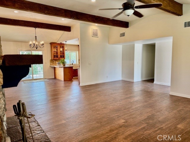 Detail Gallery Image 6 of 32 For 23593 Schooner Dr, Canyon Lake,  CA 92587 - 3 Beds | 2 Baths