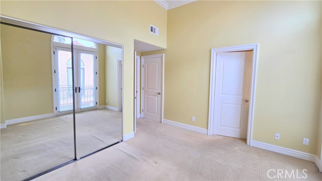 Detail Gallery Image 12 of 24 For 68 N Allen Ave #6,  Pasadena,  CA 91106 - 3 Beds | 3 Baths
