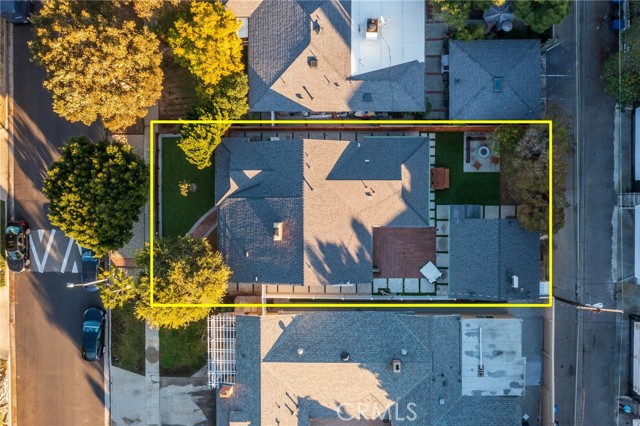 7424 W 85th Street, Los Angeles CA: https://media.crmls.org/medias/aadccbf8-575c-45c1-b0ec-9baaf0fef930.jpg