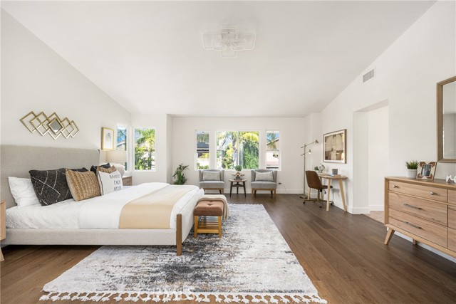 19692 Dorado Drive, Lake Forest CA: https://media.crmls.org/medias/aaddbf6b-233f-40e6-afab-6892a48b606e.jpg