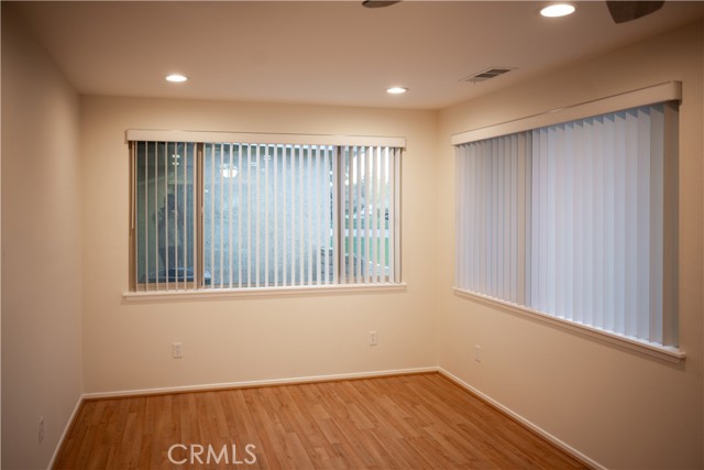 Detail Gallery Image 21 of 38 For 4208 Village 4, Camarillo,  CA 93012 - 2 Beds | 2 Baths