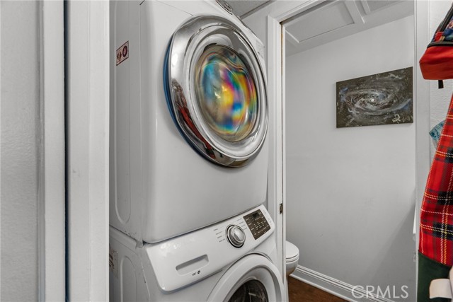 5463 Newcastle Avenue, Encino CA: https://media.crmls.org/medias/aadf7d52-cf89-4d98-aff2-8c160236afb3.jpg