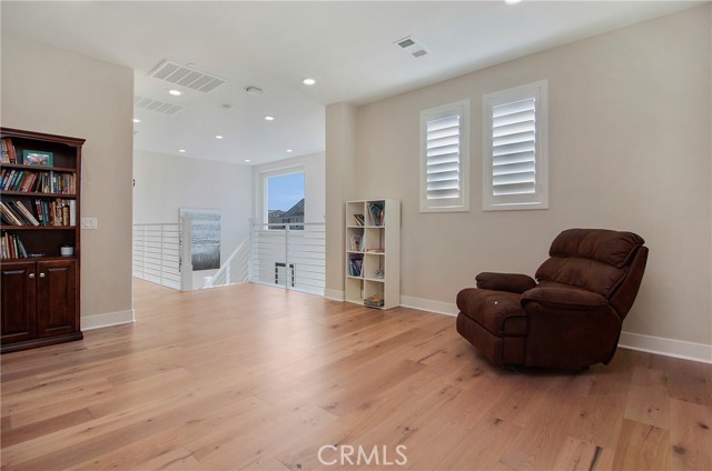 Detail Gallery Image 26 of 40 For 57 Sagan, Irvine,  CA 92618 - 5 Beds | 4/1 Baths