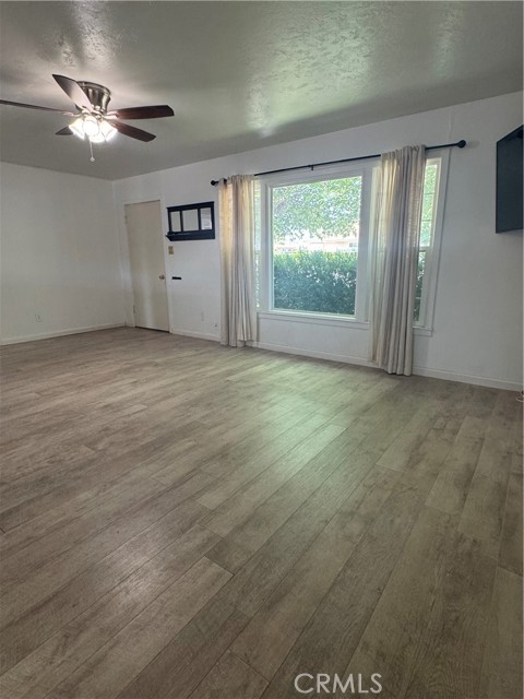Detail Gallery Image 10 of 22 For 445 W Yale Ave, Coalinga,  CA 93210 - 2 Beds | 1 Baths
