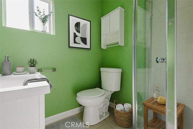 Detail Gallery Image 10 of 35 For 2226 Hauser Bld, Los Angeles,  CA 90016 - 3 Beds | 2 Baths