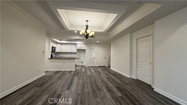 Detail Gallery Image 15 of 32 For 414 E Valencia Ave #111,  Burbank,  CA 91501 - 3 Beds | 3 Baths