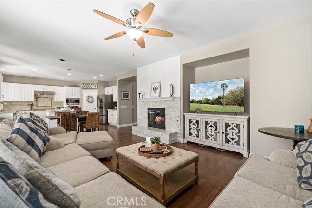 Detail Gallery Image 22 of 57 For 30909 Central Park Dr, Murrieta,  CA 92563 - 6 Beds | 4/1 Baths