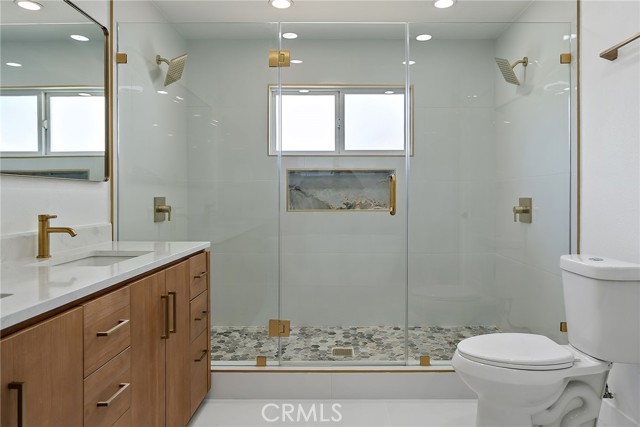 Image 42 of 74 For 19617 Enslow Drive