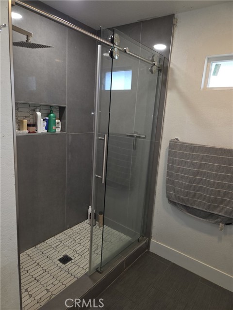 Detail Gallery Image 10 of 11 For 17314 Aspen St, Hesperia,  CA 92345 - 4 Beds | 2/1 Baths