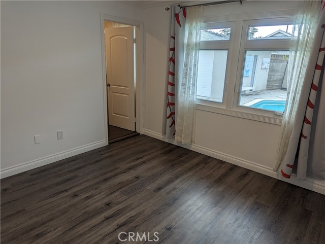 1839 9th Avenue, Monrovia CA: https://media.crmls.org/medias/aae49044-7550-47cd-b126-b19851169ef2.jpg