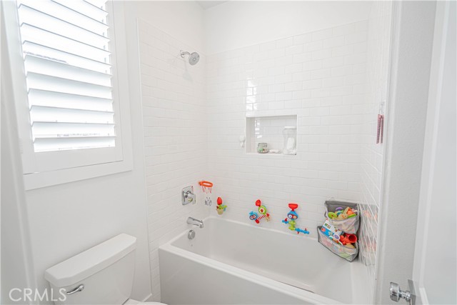 Detail Gallery Image 40 of 58 For 29768 Camino La Perdiz, Valencia,  CA 91354 - 5 Beds | 5 Baths