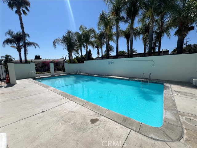 12301 San Fernando, 513 photo 10
