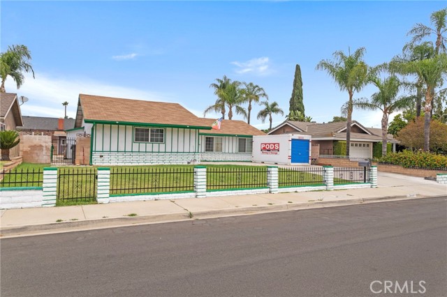 Detail Gallery Image 2 of 35 For 4426 Gettysburg St, Chino,  CA 91710 - 4 Beds | 2 Baths