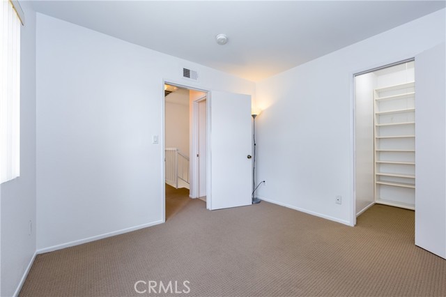 Detail Gallery Image 15 of 26 For 6500 Tampa Ave #1,  Reseda,  CA 91335 - 4 Beds | 2 Baths