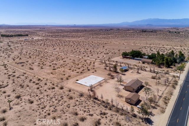 Detail Gallery Image 4 of 25 For 45310 200th St, Lancaster,  CA 93535 - 3 Beds | 2 Baths