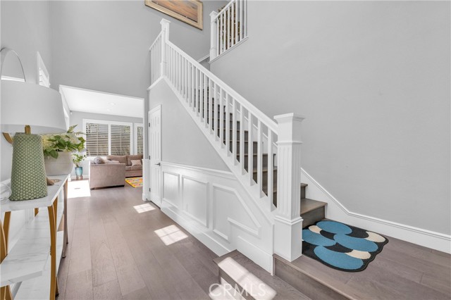230 Bright Poppy, Irvine CA: https://media.crmls.org/medias/aae7892c-38fc-4c10-9fdb-263097d6679e.jpg