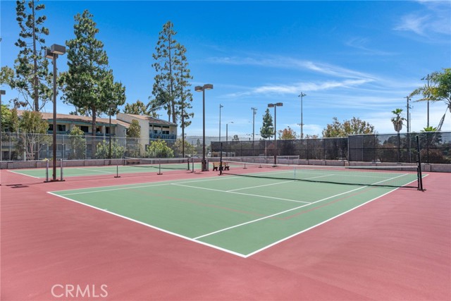 904 Camino Real, Redondo Beach CA: https://media.crmls.org/medias/aae8307d-ea51-458e-886f-22e507d43e1c.jpg