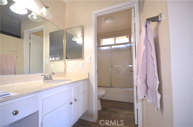 27958 Foxfire Street, Menifee CA: https://media.crmls.org/medias/aae8f635-7df5-4dcd-b45f-03bca17d8ed3.jpg
