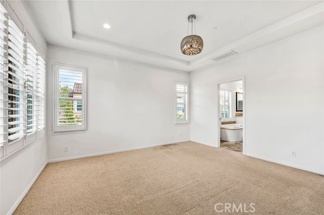 34 Somerton, Irvine CA: https://media.crmls.org/medias/aae92c2d-b70b-4a4b-86c1-f660836151f0.jpg