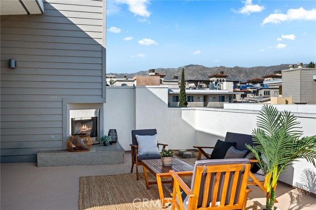 Detail Gallery Image 22 of 38 For 238 S Arroyo Pkwy #401,  Pasadena,  CA 91105 - 2 Beds | 2 Baths