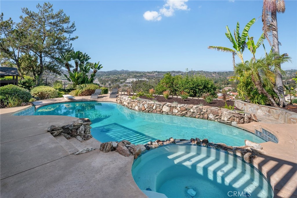 MLS #WS25241279 image #43