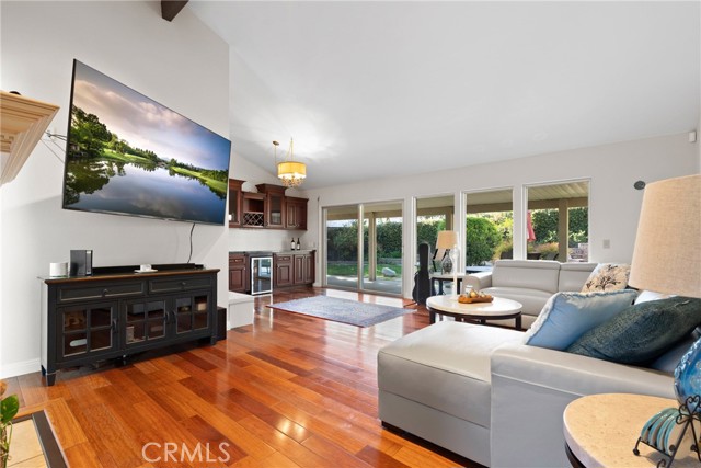 Detail Gallery Image 5 of 42 For 2359 N 4th Ave, Upland,  CA 91784 - 4 Beds | 2 Baths