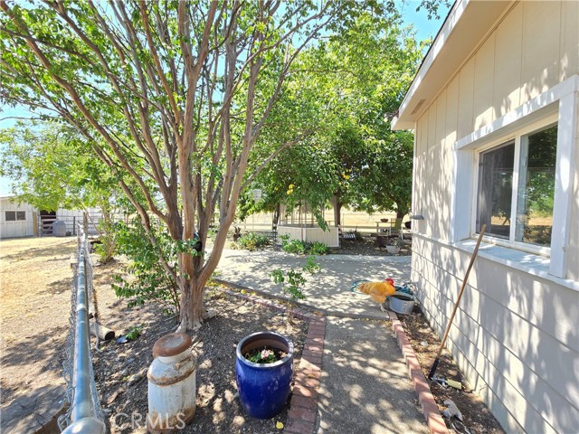 4280 County N Road, Orland CA: https://media.crmls.org/medias/aae9cbbc-fec5-4edf-9918-0807e0e36878.jpg