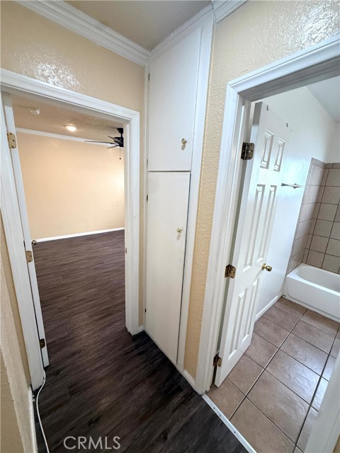 Detail Gallery Image 11 of 15 For 10234 Woodworth Ave #2,  Inglewood,  CA 90303 - 1 Beds | 1 Baths