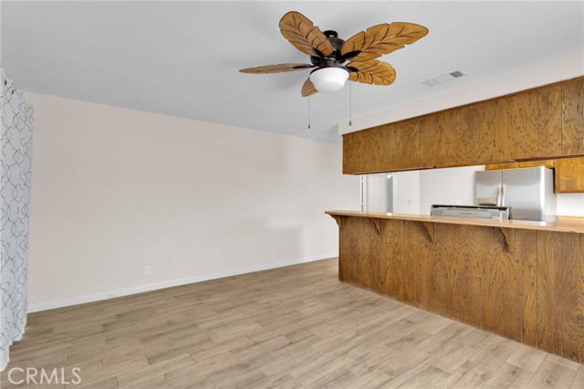 22612 Viento Road, Apple Valley CA: https://media.crmls.org/medias/aaeb2137-06a1-4935-9201-0bd37c6c57b1.jpg