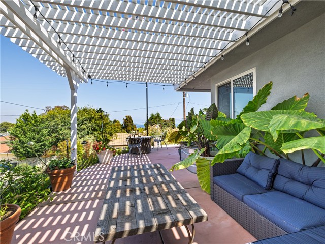 Side Porch with Pergola